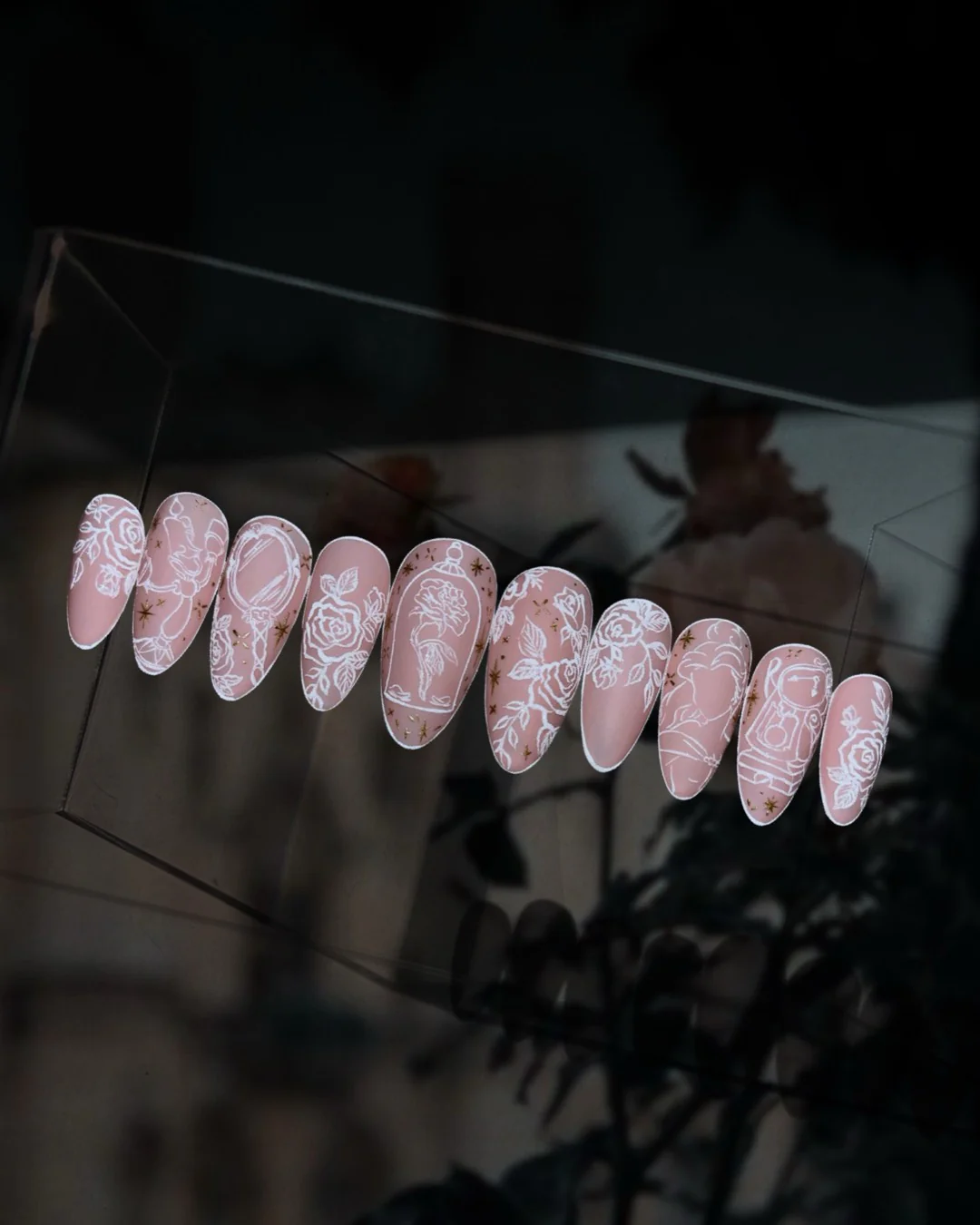 Hidden Belle Lace