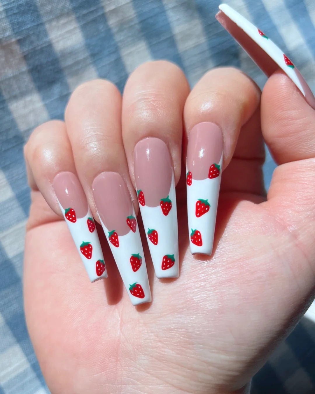 Les Fraises Française - Image 2