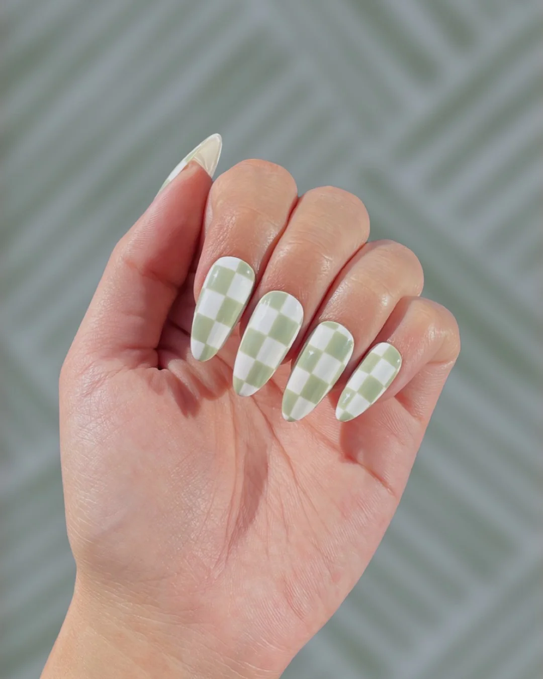 Mint Checkers - Image 2